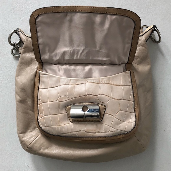 COACH KRISTIN SPECTATOR Hobo Tan No. L1126-19310 EUC - Picture 5 of 11